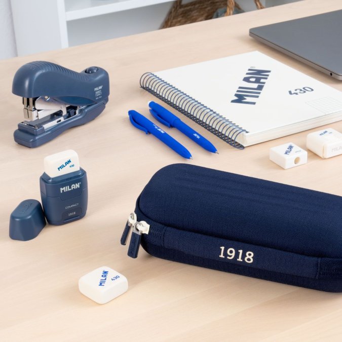 Penālis MILAN Oval 1918 Blue ar 1 nodalījumu